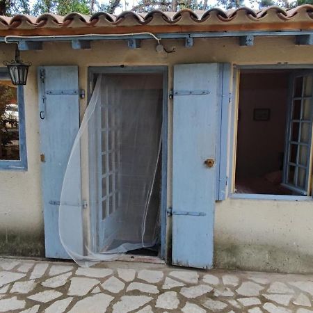 布尔邦Cabanon St Joseph, 2 Personnes别墅 外观 照片